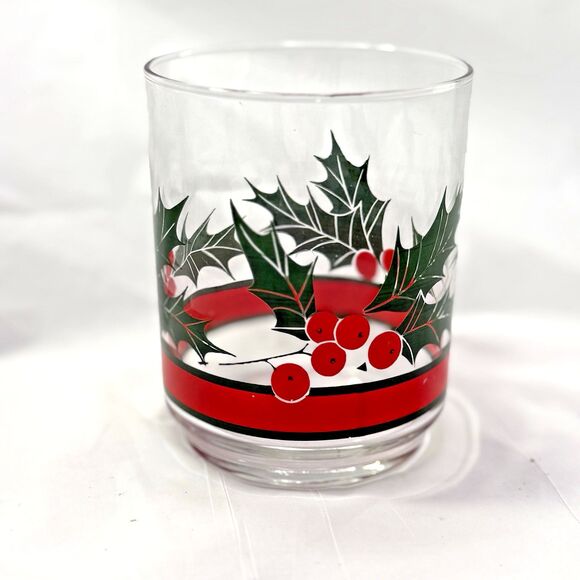 Vintage Libbey “Holly Berry” Christmas Glassware – Set of (6) Holiday Glasses - Picture 2 of 3